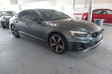 2.0 benzyna 261KM 4x4 wersja S-Line Premium