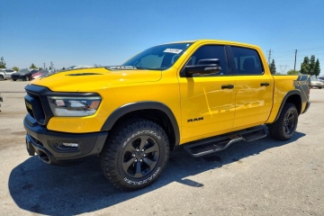 5.7 HEMI 395 KM, 4x4, miękka hybryda, piękny kolor, mała szkoda!