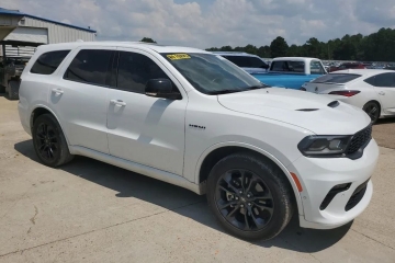 5.7 HEMI 380KM V8 4X4 wersja R/T