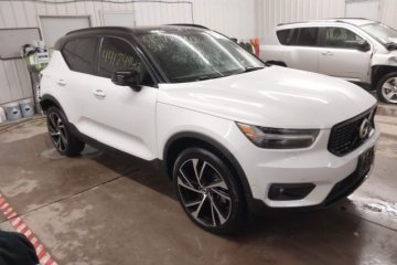 2.0 T5 250 KM, 4x4, R-Design, mała szkoda, import USA!