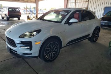 2.0 turbo 245 KM, biała perła, czerwone skóry